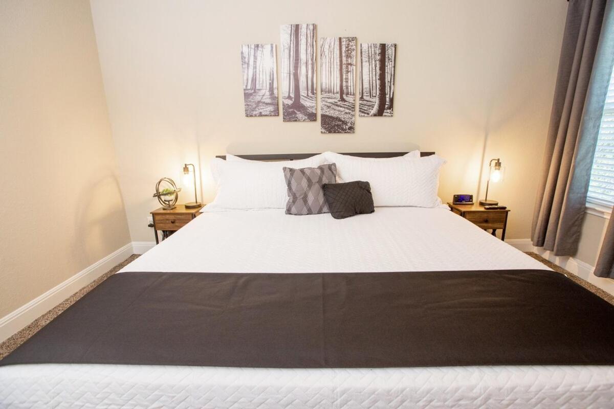 Family Spacious & Fun 2mins To Shooting Complex Yard *